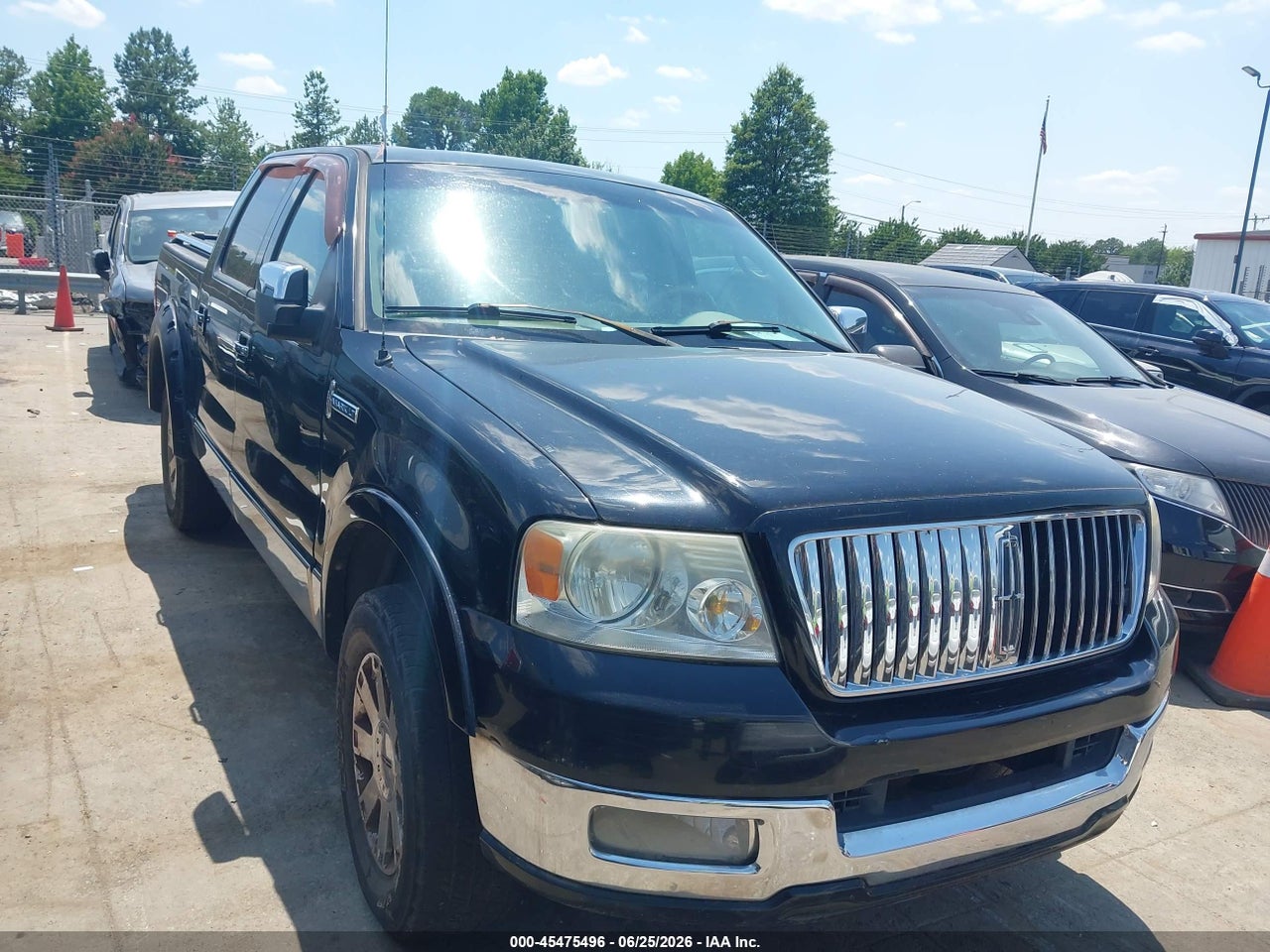 5LTPW185X6F****** · 2006 LINCOLN MARK LT