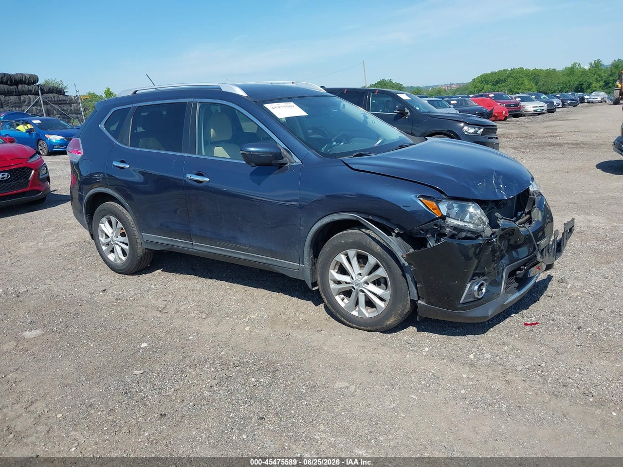 KNMAT2MV7GP****** · 2016 NISSAN ROGUE SV