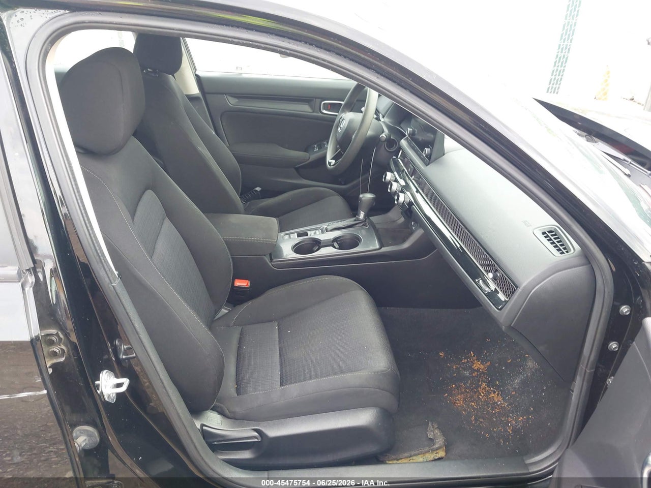 2022 HONDA CIVIC LX · 5/11