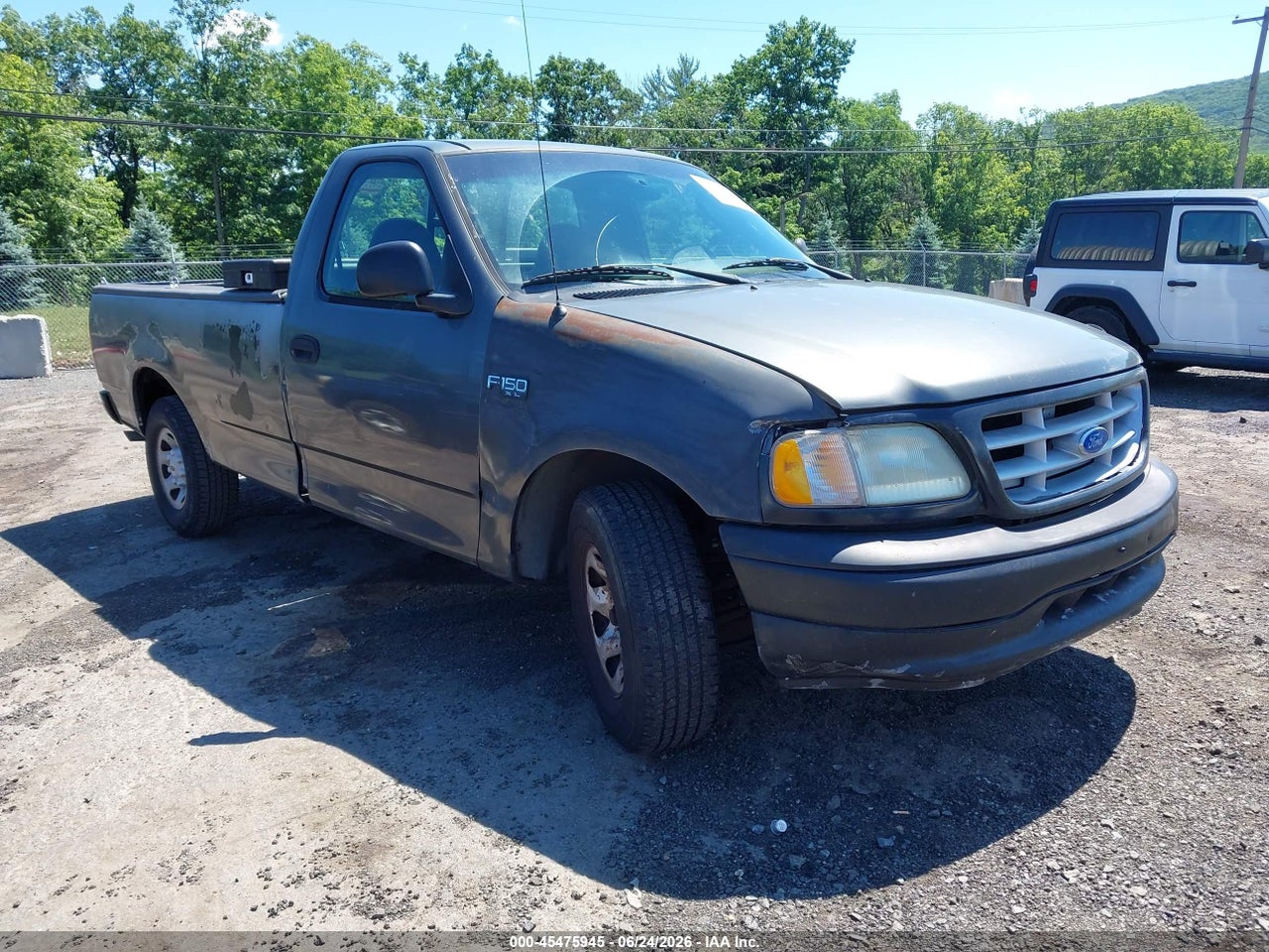 1FTPF17L12N****** · 2002 FORD F-150 XL/XLT