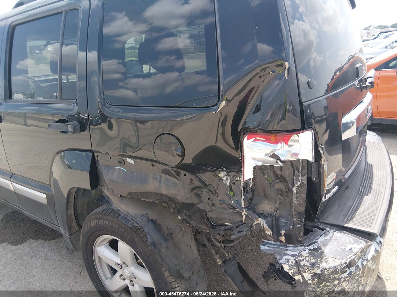 2012 JEEP LIBERTY LIMITED EDITION · 6/11