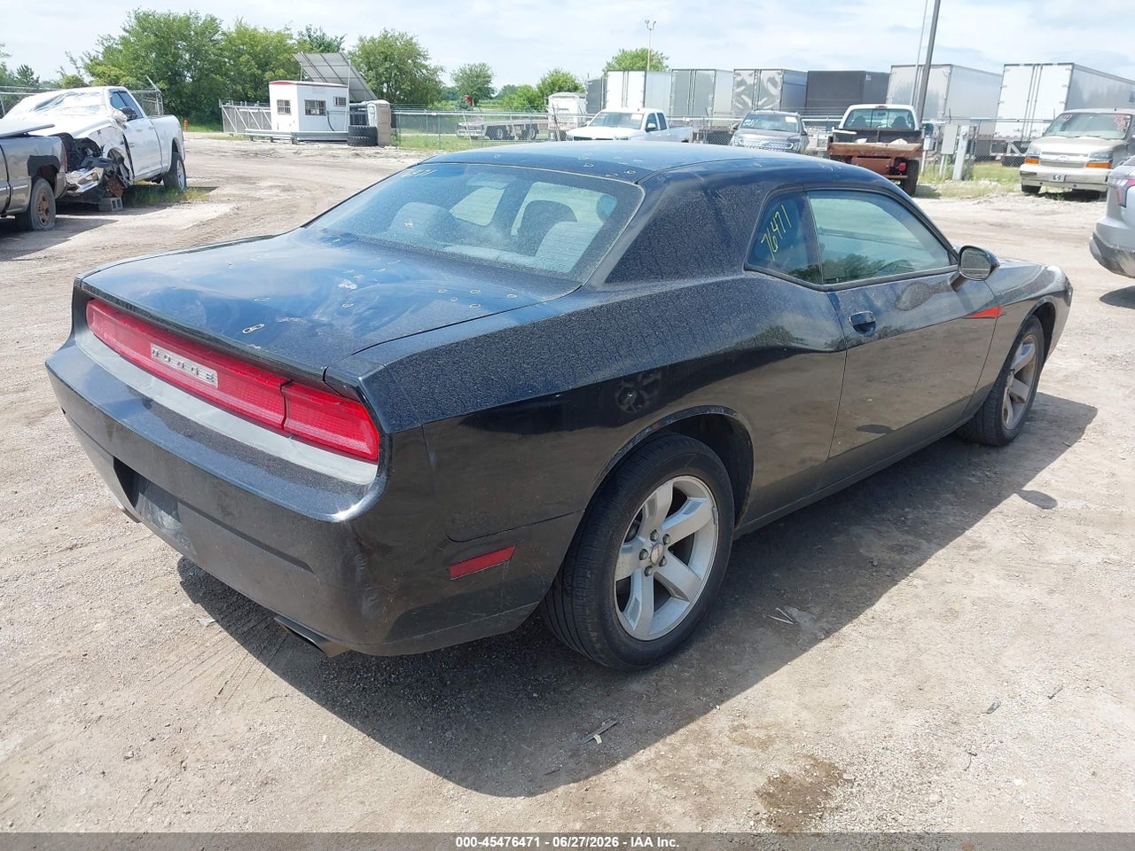 2013 DODGE CHALLENGER SXT · 4/11