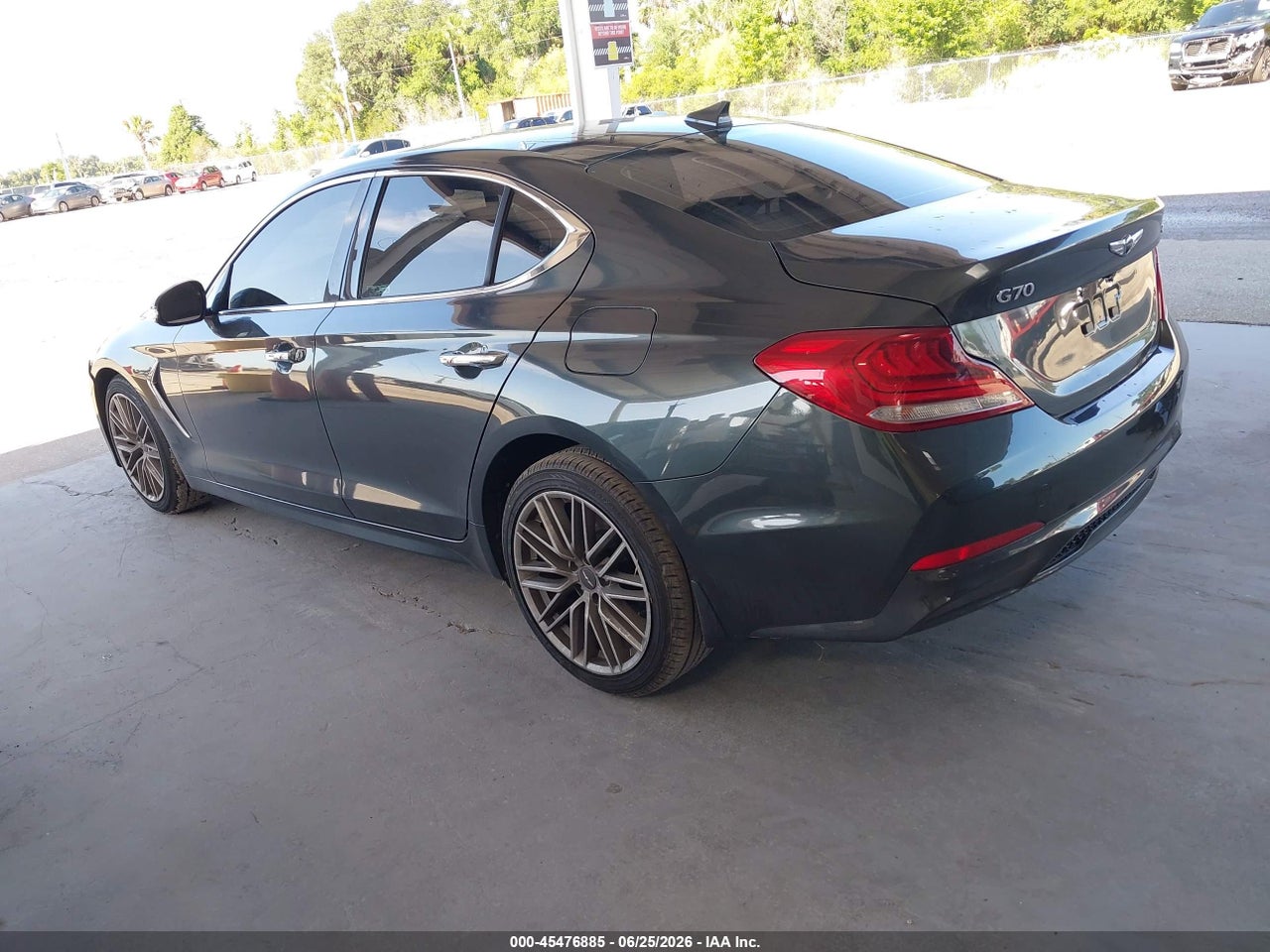 2020 GENESIS G70 2.0T RWD · 3/11