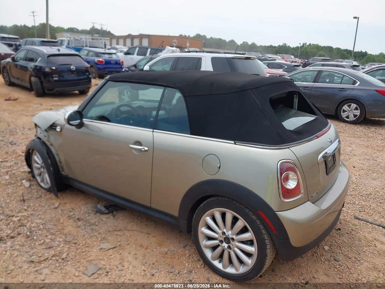 2011 MINI COOPER   · 3/11
