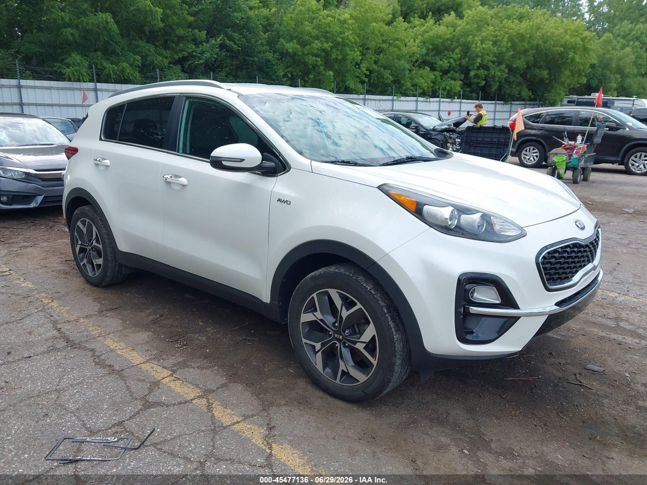 KNDPNCAC5L7****** · 2020 KIA SPORTAGE EX