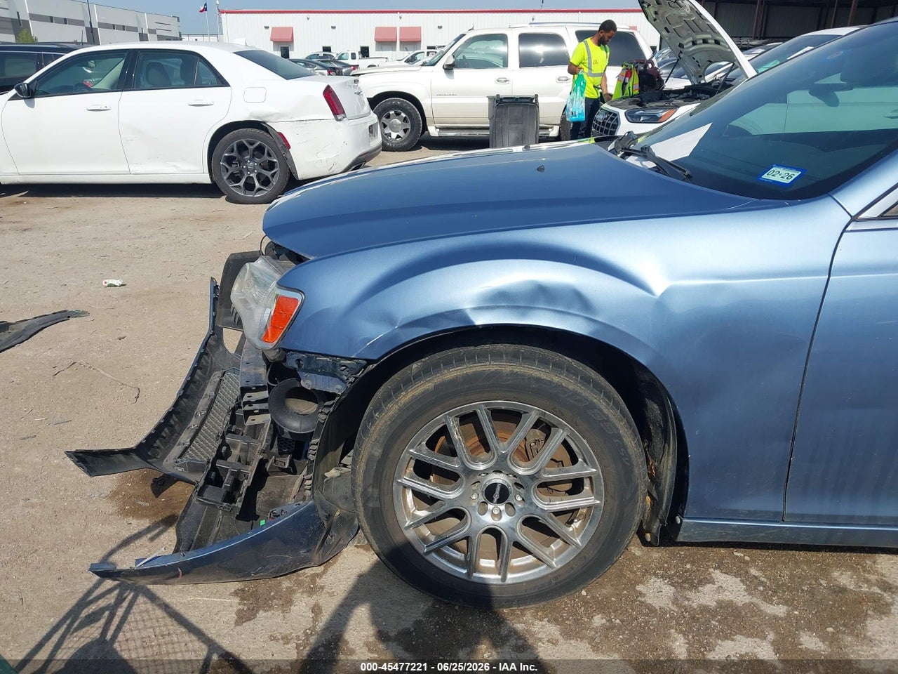 2011 CHRYSLER 300 LIMITED · 6/11
