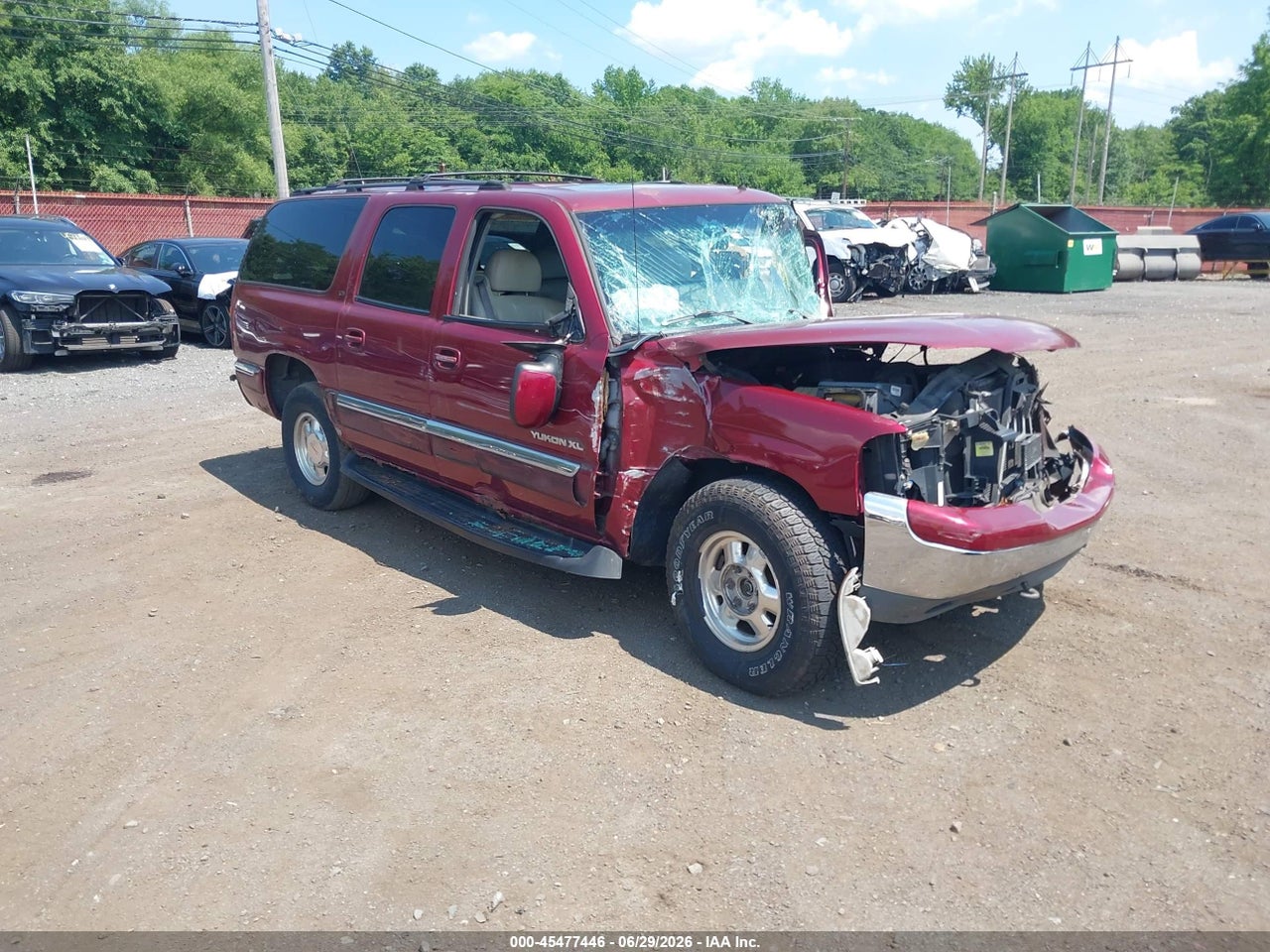 1GKFK16ZX2J****** · 2002 GMC YUKON XL 1500 SLT