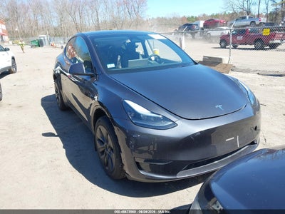 2025 TESLA MODEL Y LONG RANGE DUAL MOTOR REAR-WHEEL DRIVE