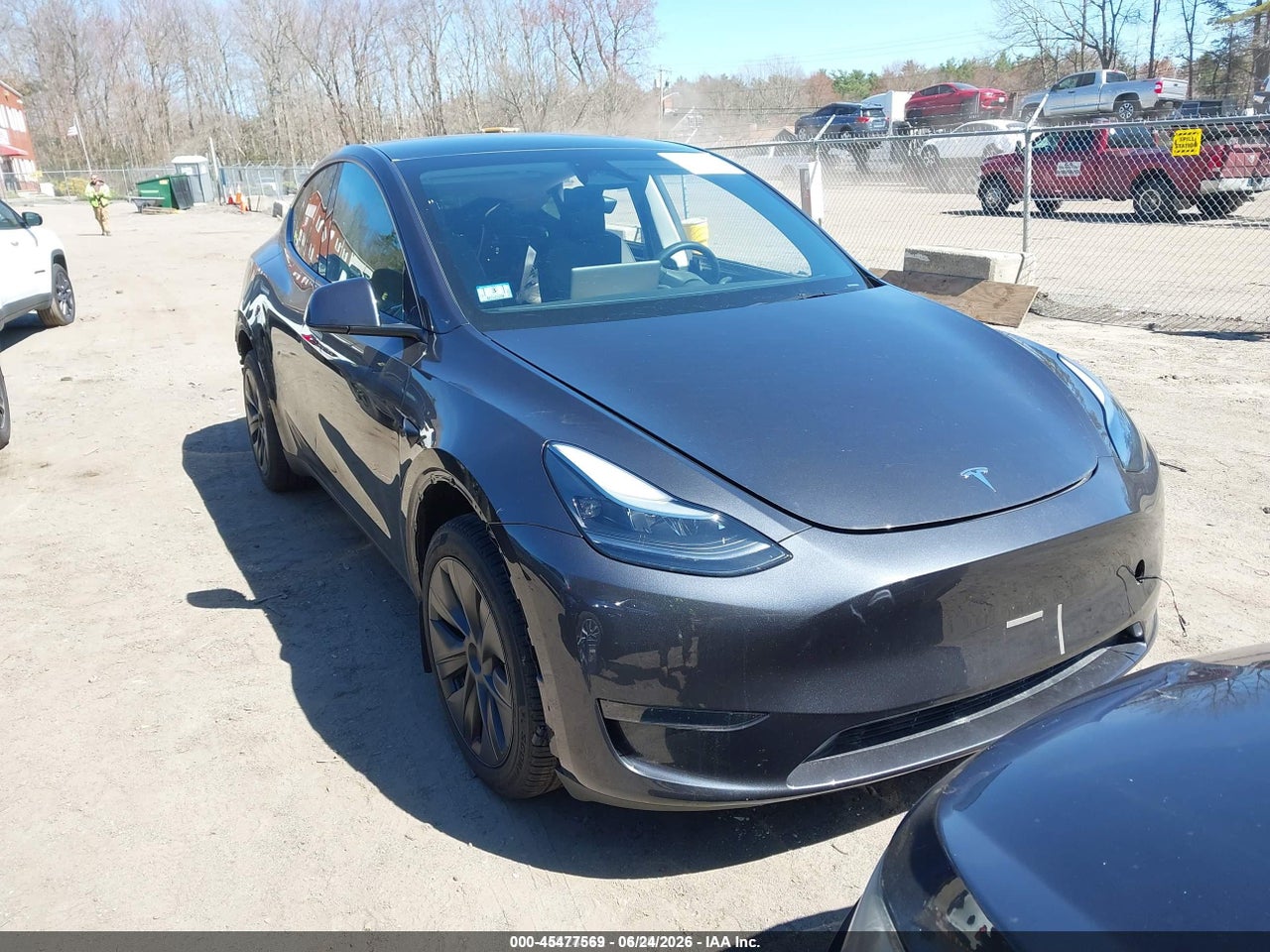 2025 TESLA MODEL Y LONG RANGE DUAL MOTOR REAR-WHEEL DRIVE