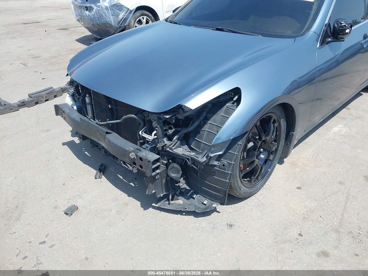2010 INFINITI G37X · 6/11