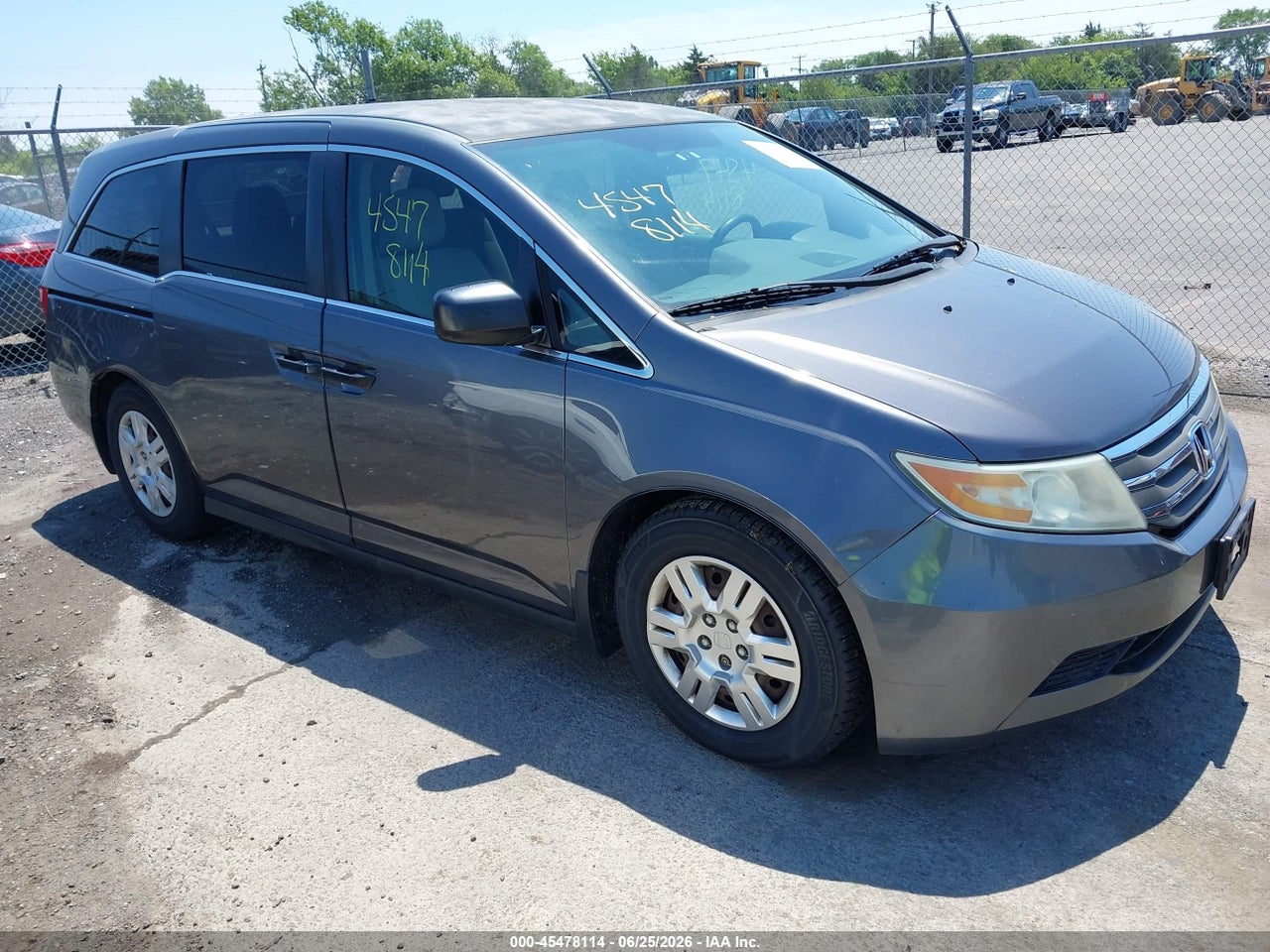 5FNRL5H27BB****** · 2011 HONDA ODYSSEY LX
