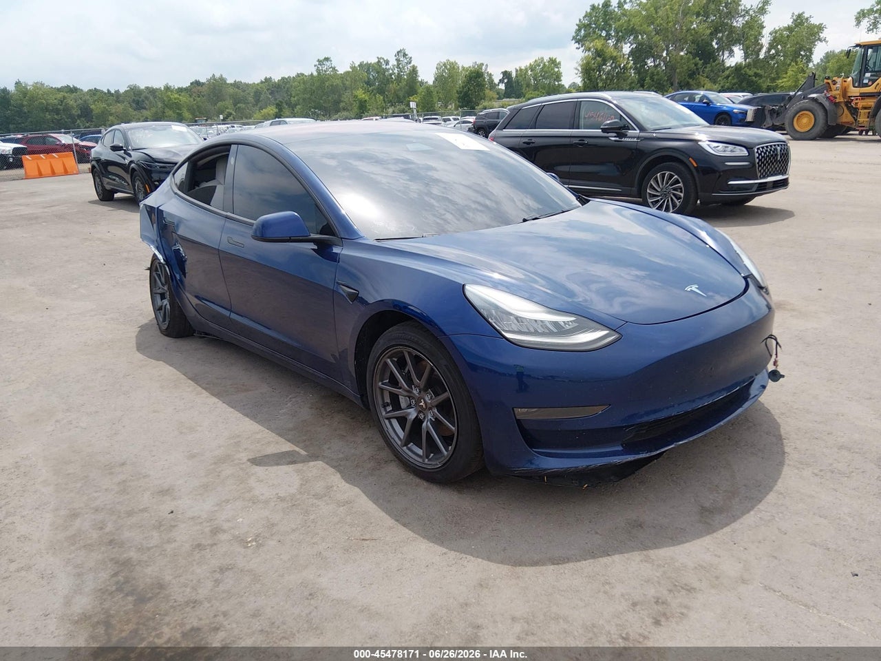 5YJ3E1EA1JF****** · 2018 TESLA MODEL 3 LONG RANGE/MID RANGE