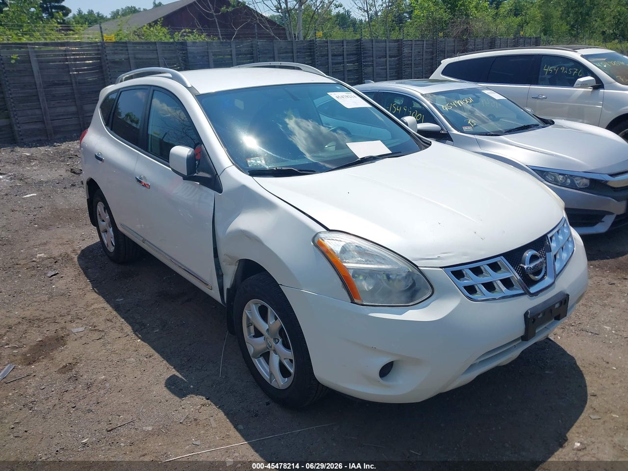 JN8AS5MV6BW****** · 2011 NISSAN ROGUE SV