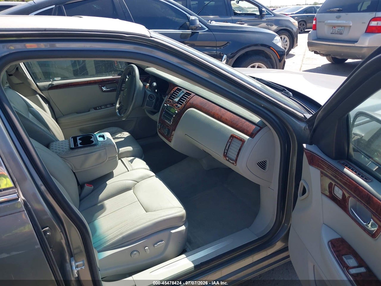 2006 CADILLAC DTS 1SB · 5/11