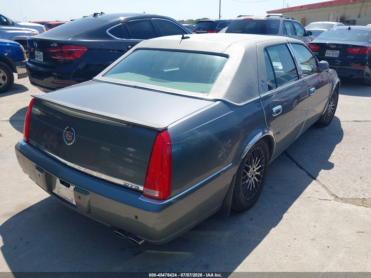 2006 CADILLAC DTS 1SB · 4/11