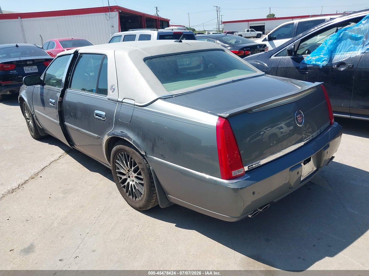 2006 CADILLAC DTS 1SB · 3/11