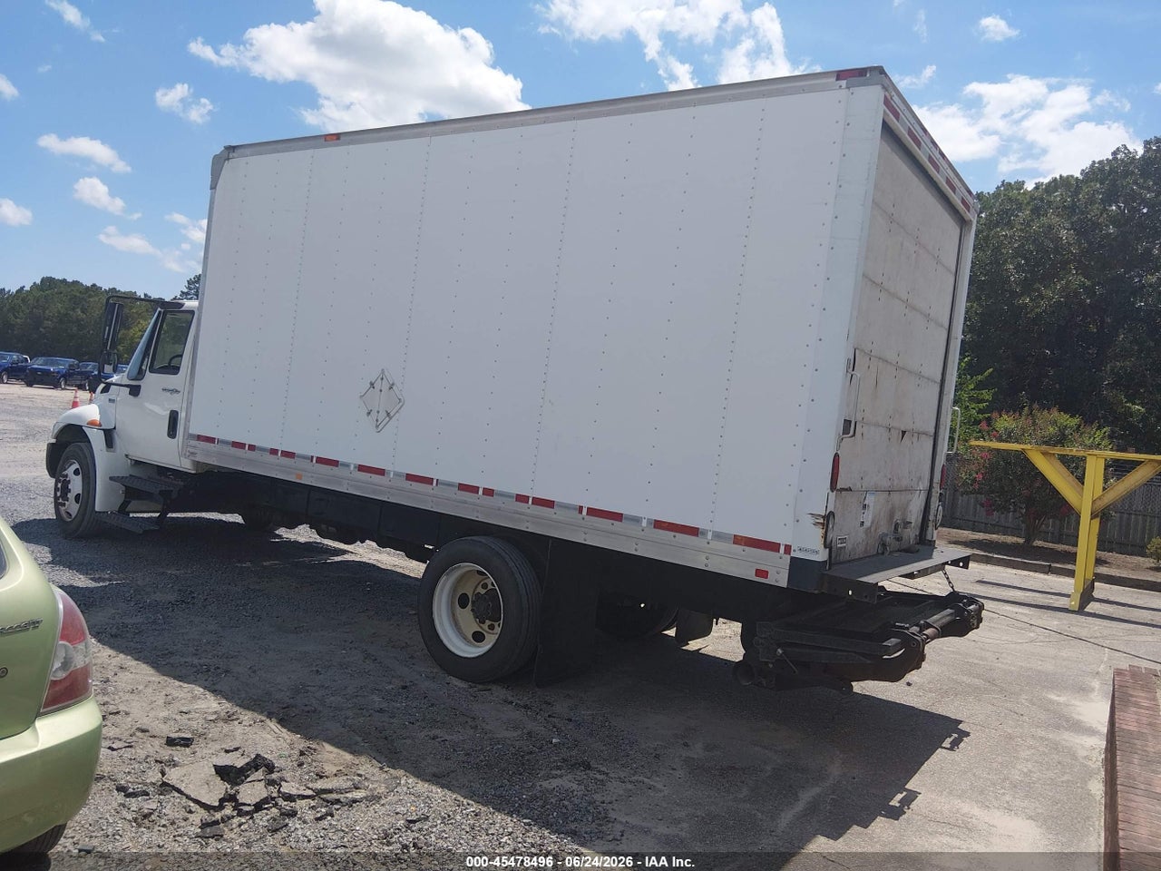 2013 INTERNATIONAL 4000 4300 · 3/11