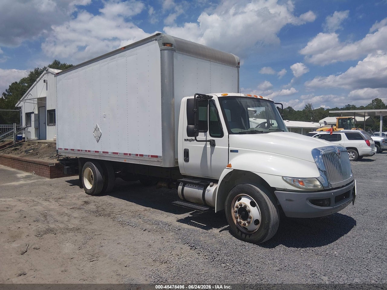 2013 INTERNATIONAL 4000 4300