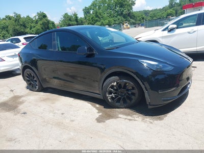 7SAYGDEE0RA****** · 2024 TESLA MODEL Y LONG RANGE DUAL MOTOR ALL-WHEEL DRIVE