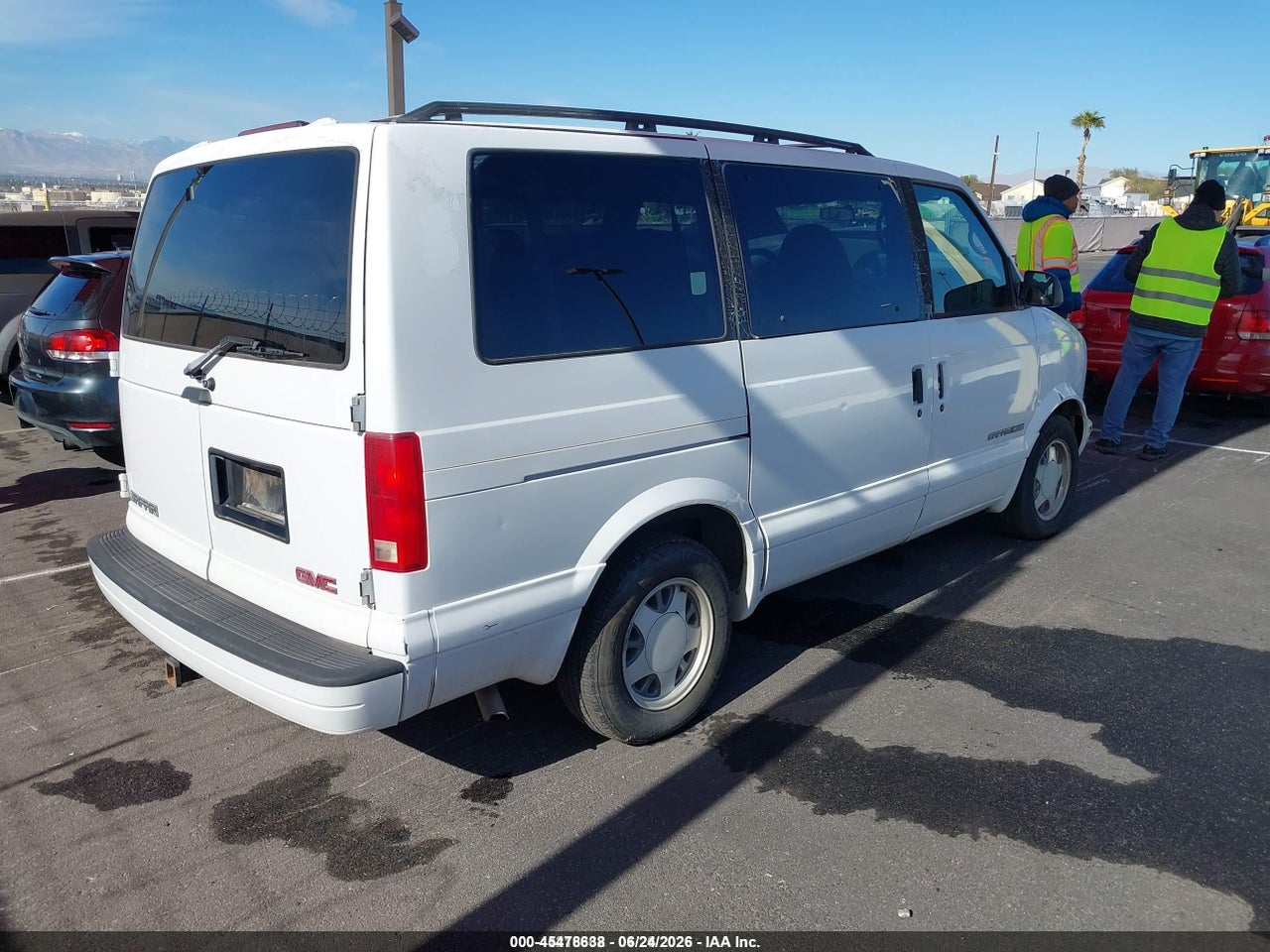 2000 GMC SAFARI SL · 4/11