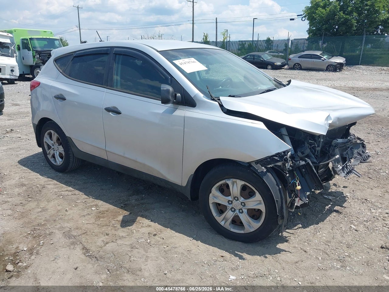 KM8JT3AB4CU****** · 2012 HYUNDAI TUCSON GL