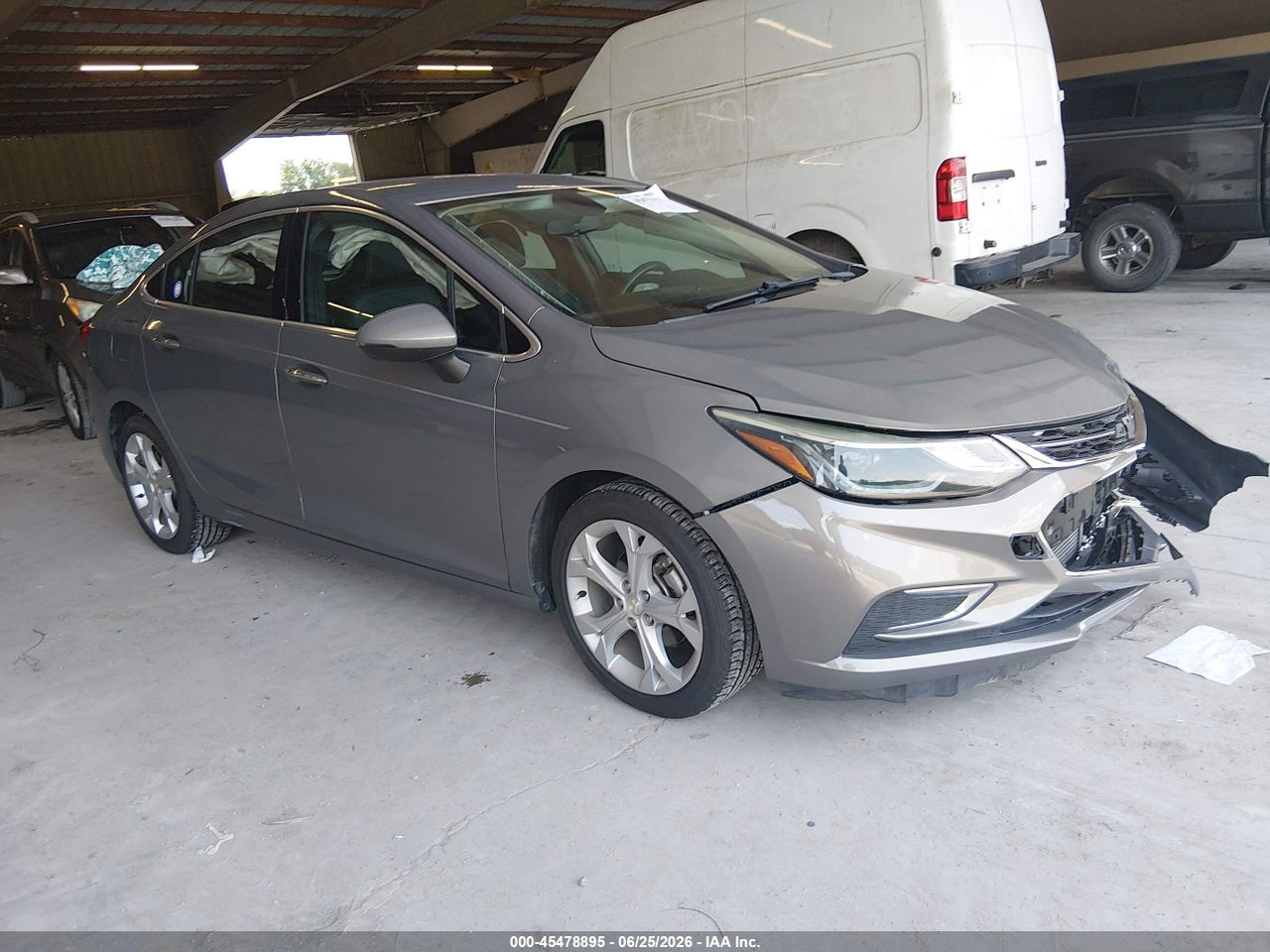1G1BF5SM6J7****** · 2018 CHEVROLET CRUZE PREMIER AUTO