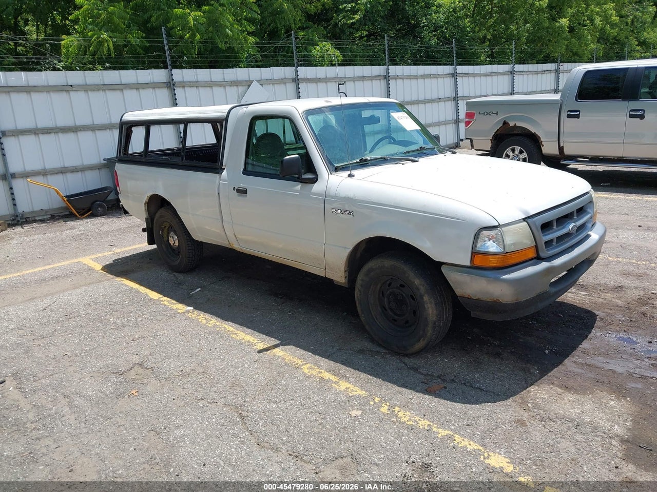 1FTYR10V7YP****** · 2000 FORD RANGER XL/XLT