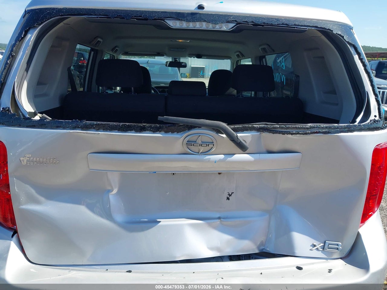 2010 SCION XB · 6/11