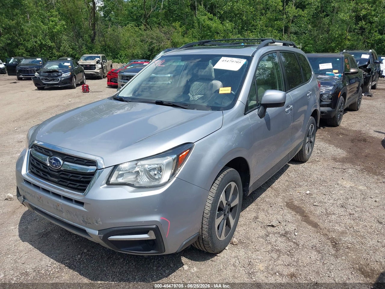 2017 SUBARU FORESTER 2.5I PREMIUM · 2/11
