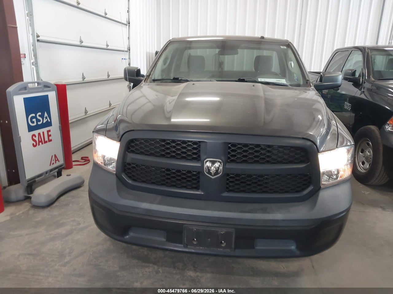 2017 RAM 1500 TRADESMAN  4X2 8' BOX · 6/11