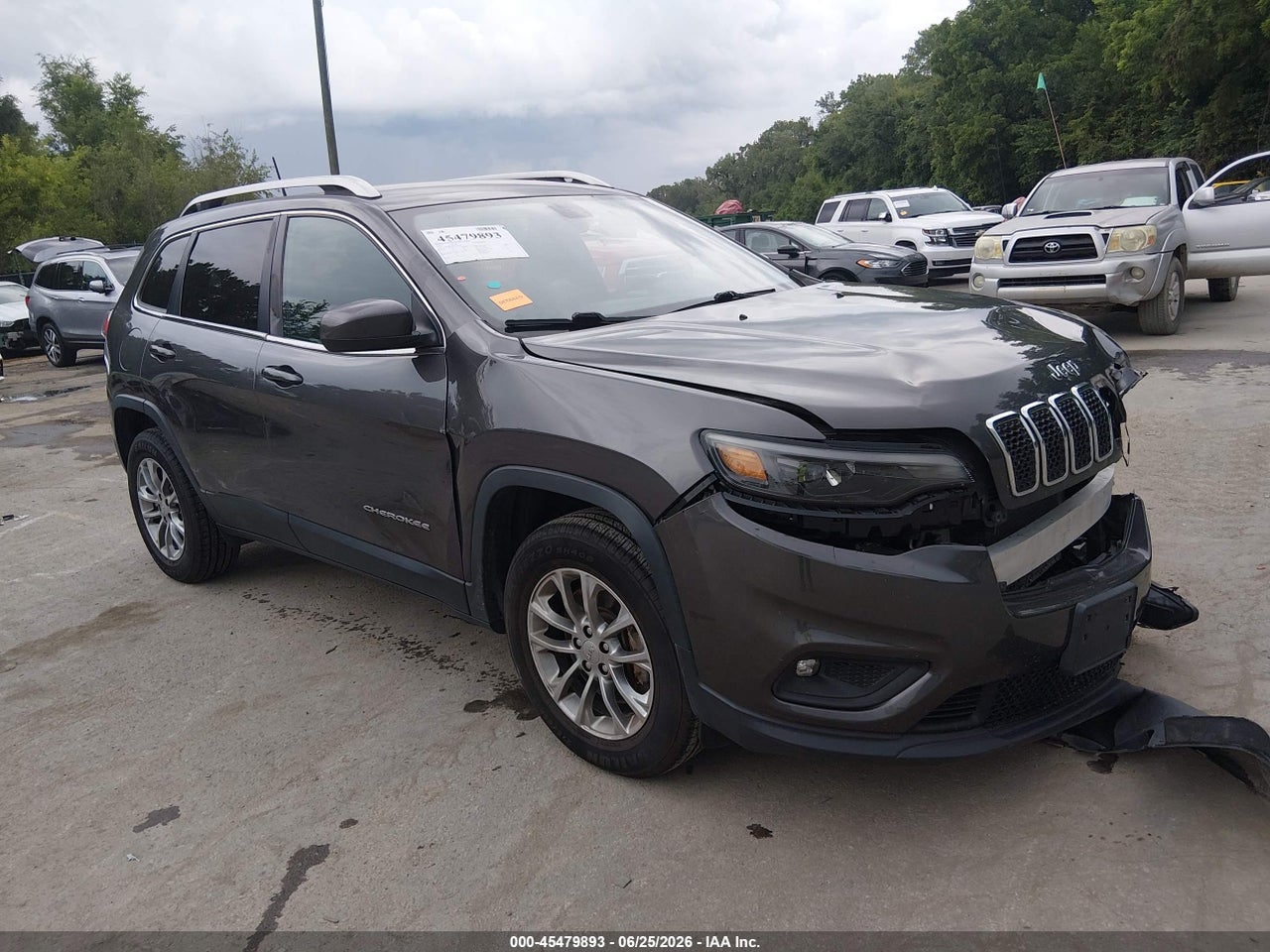 1C4PJMLX6KD****** · 2019 JEEP CHEROKEE LATITUDE PLUS 4X4