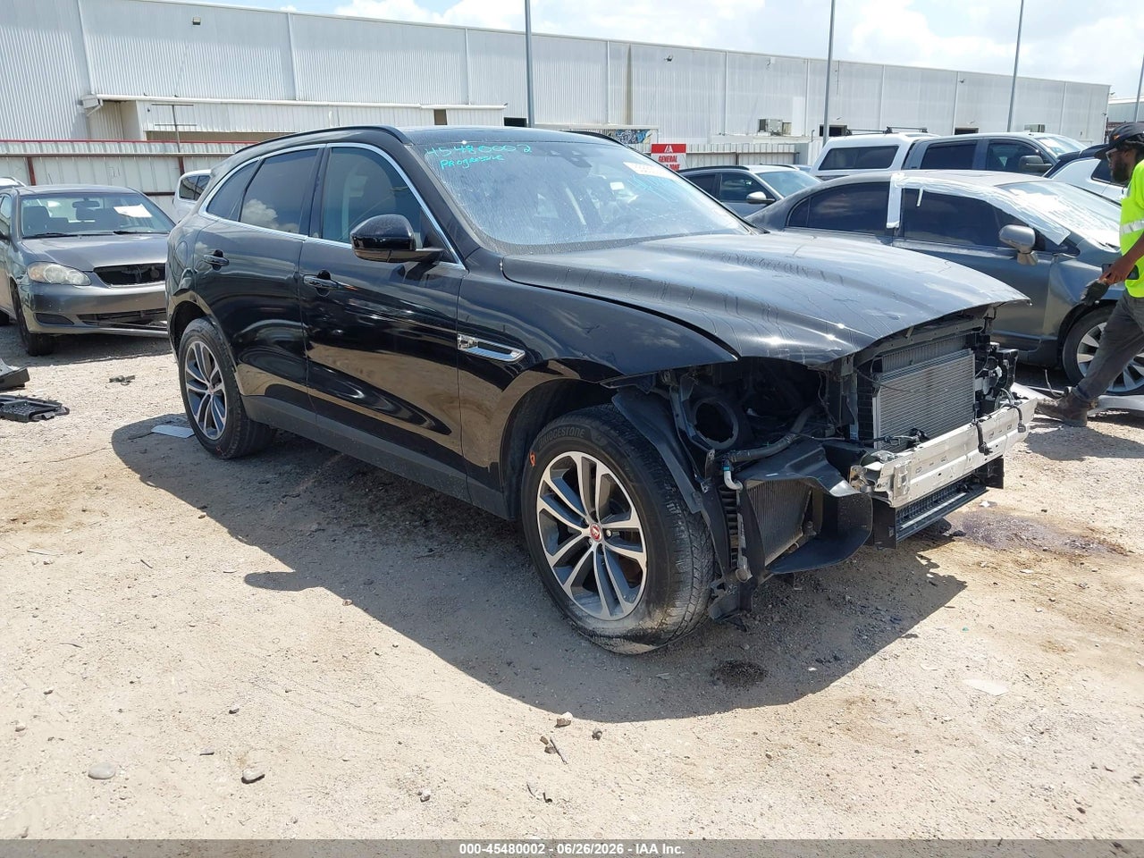 SADCJ2FX5KA****** · 2019 JAGUAR F-PACE 25T PREMIUM