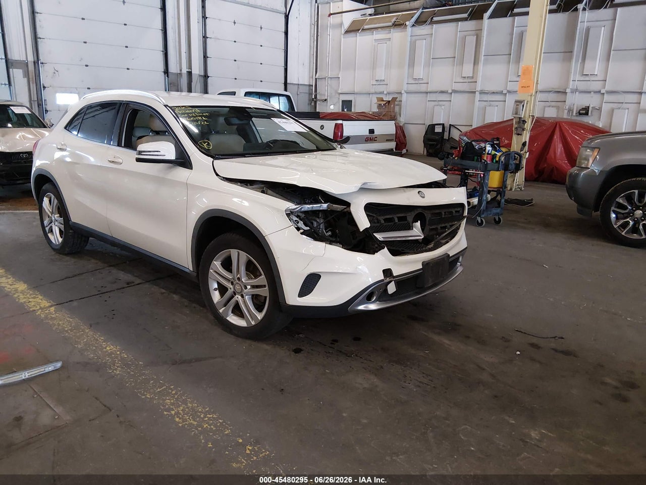 WDCTG4GB0GJ****** · 2016 MERCEDES-BENZ GLA 250 4MATIC