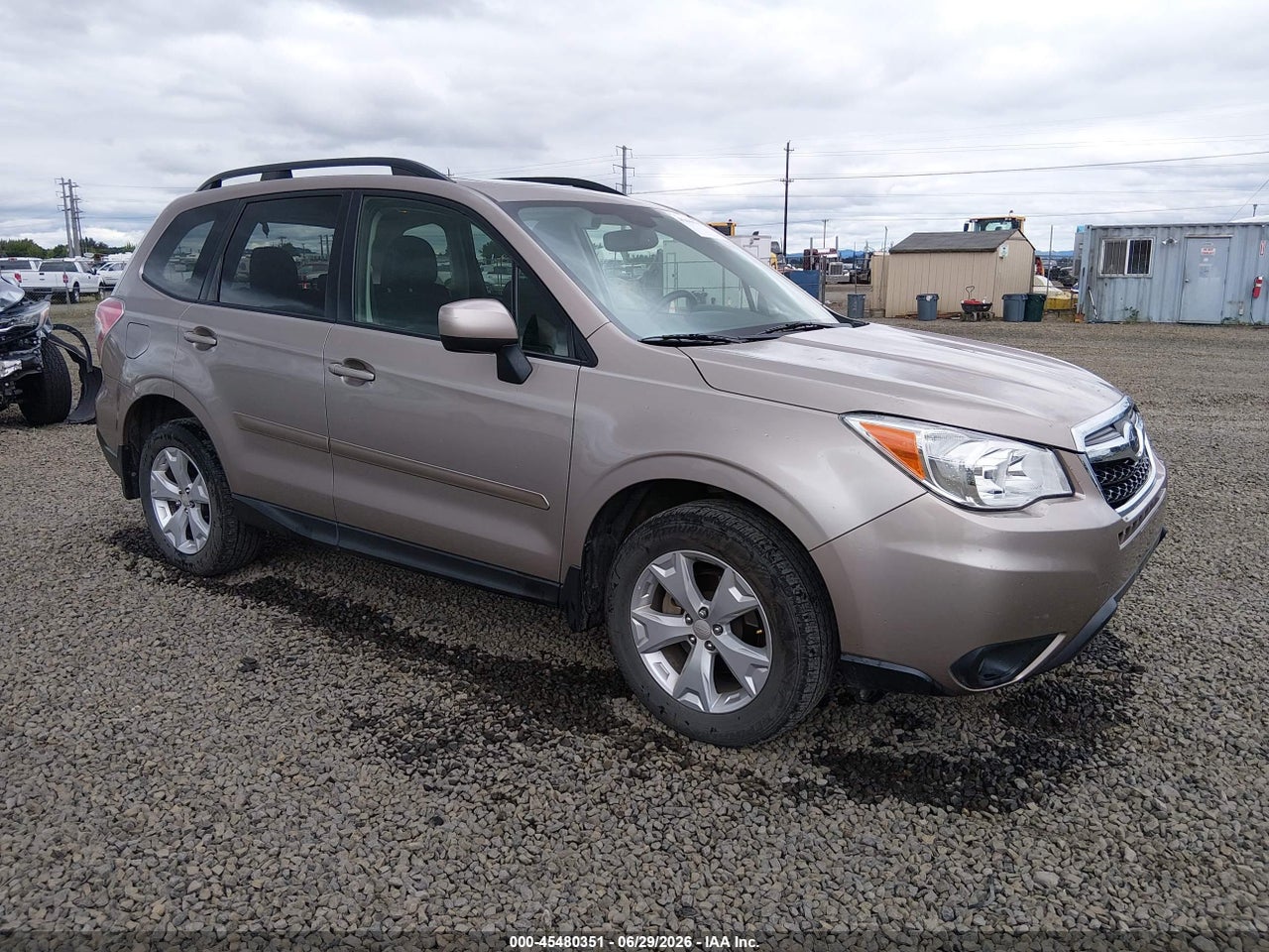 JF2SJAGC8GH****** · 2016 SUBARU FORESTER 2.5I PREMIUM