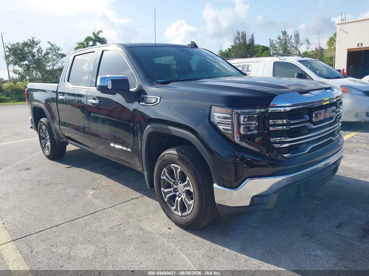 1GTUUDED8TZ****** · 2026 GMC SIERRA 1500 , SHORT BED, SLT, 4WD