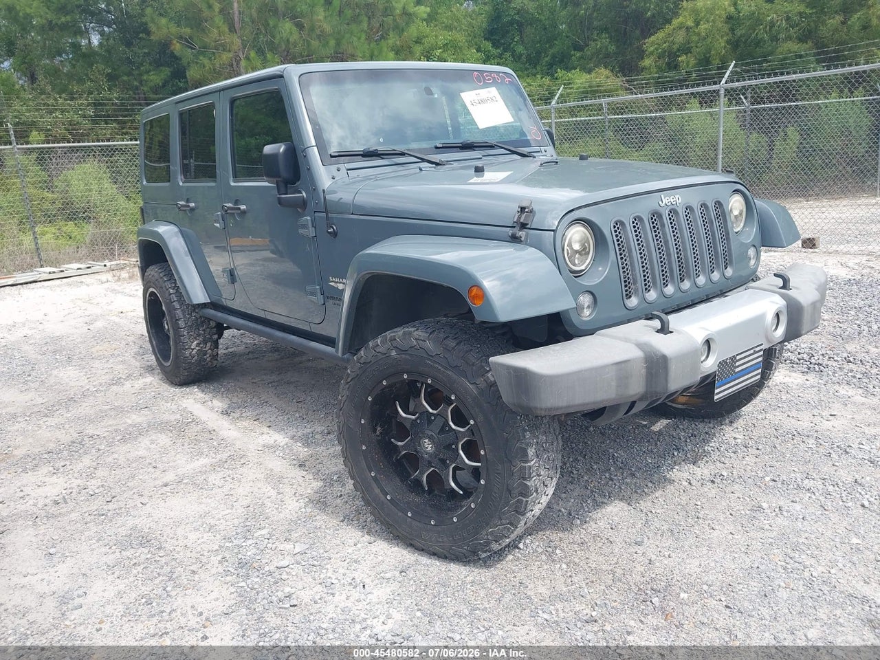 1C4BJWEG0FL****** · 2015 JEEP WRANGLER UNLIMITED SAHARA