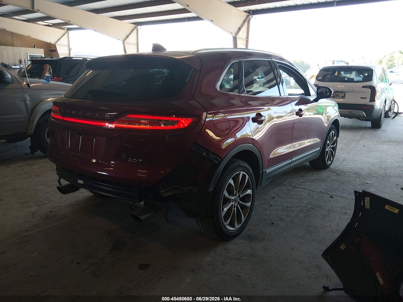 2017 LINCOLN MKC SELECT · 4/11