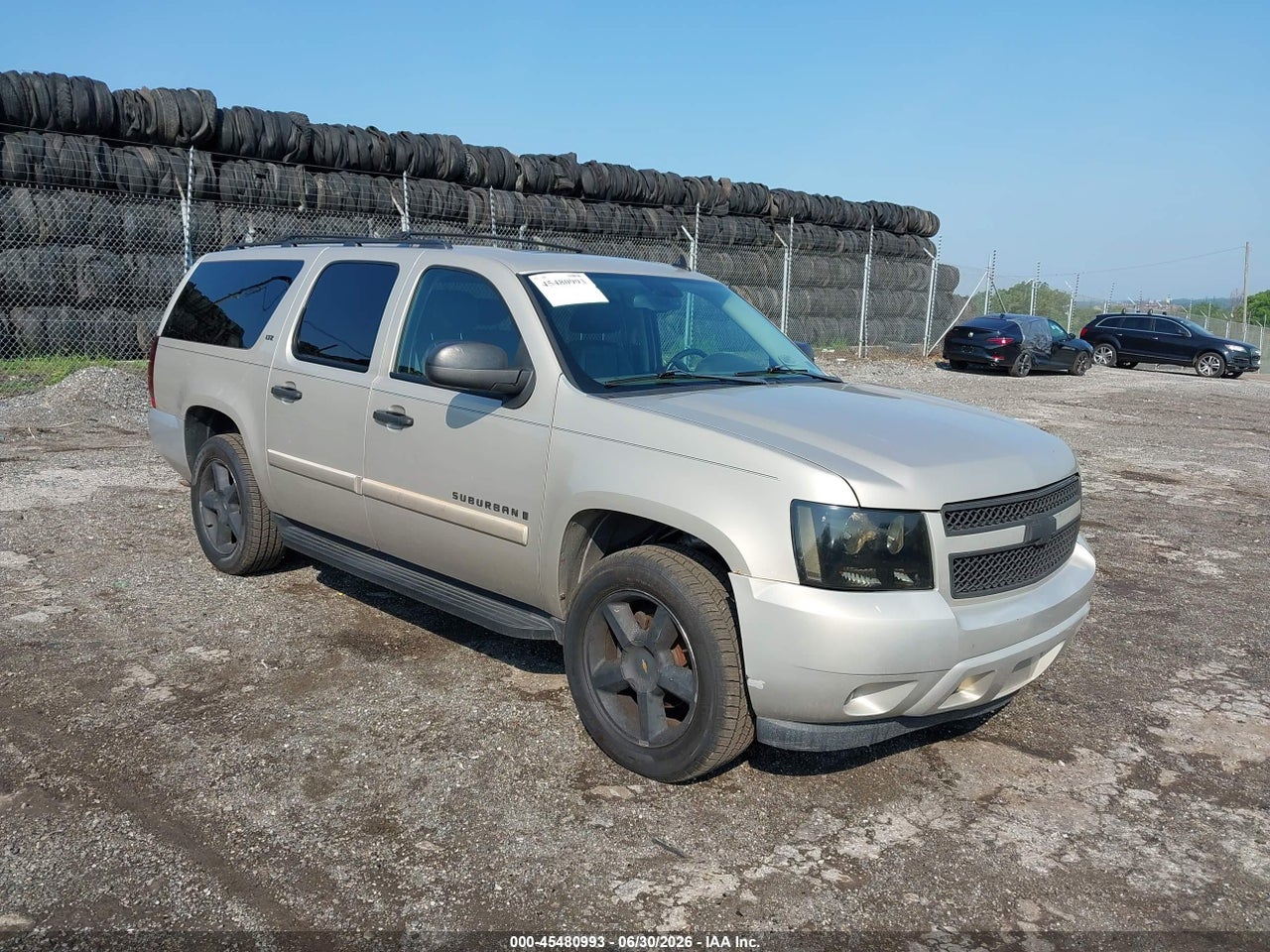 1GNFK163X8J****** · 2008 CHEVROLET SUBURBAN 1500 LTZ
