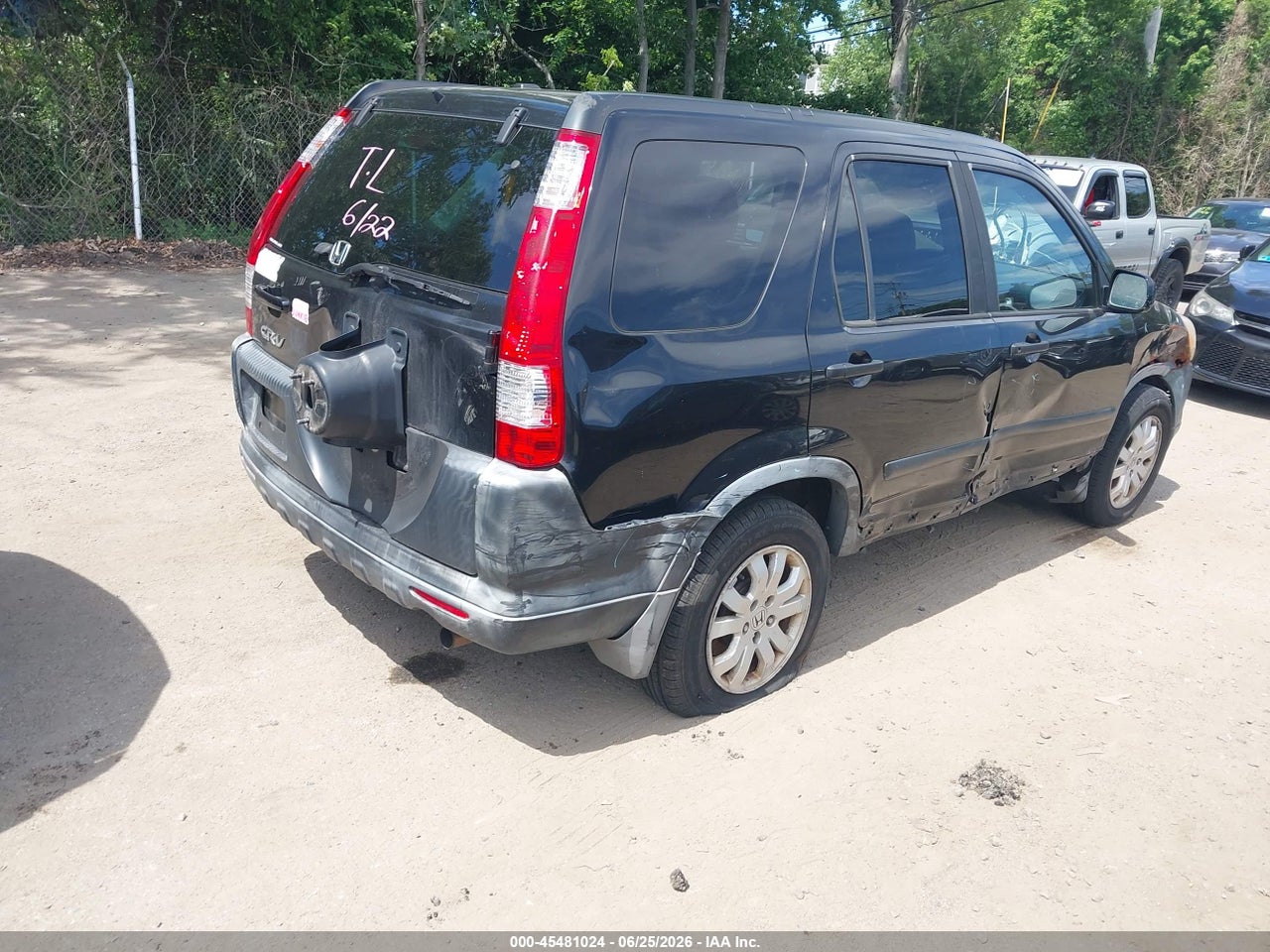 JHLRD788X6C****** · 2006 HONDA CR-V EX · 4/11