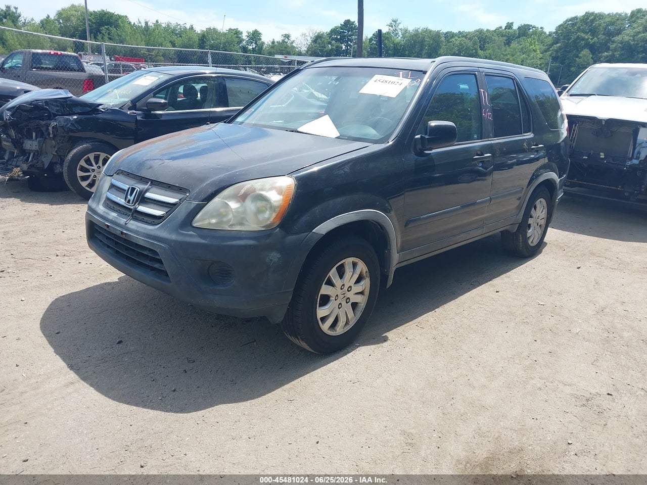 JHLRD788X6C****** · 2006 HONDA CR-V EX · 2/11