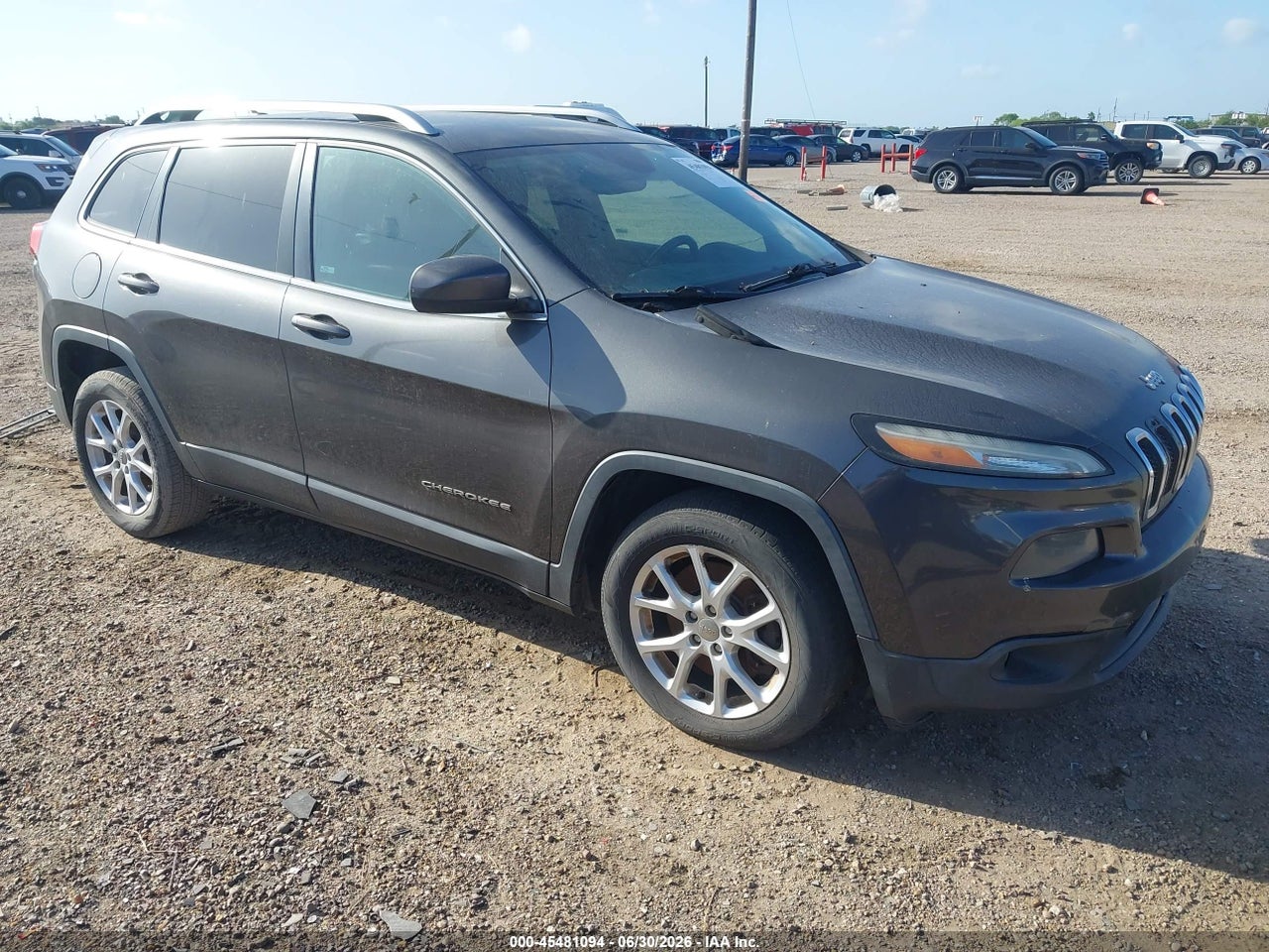 1C4PJLCS8FW****** · 2015 JEEP CHEROKEE LATITUDE