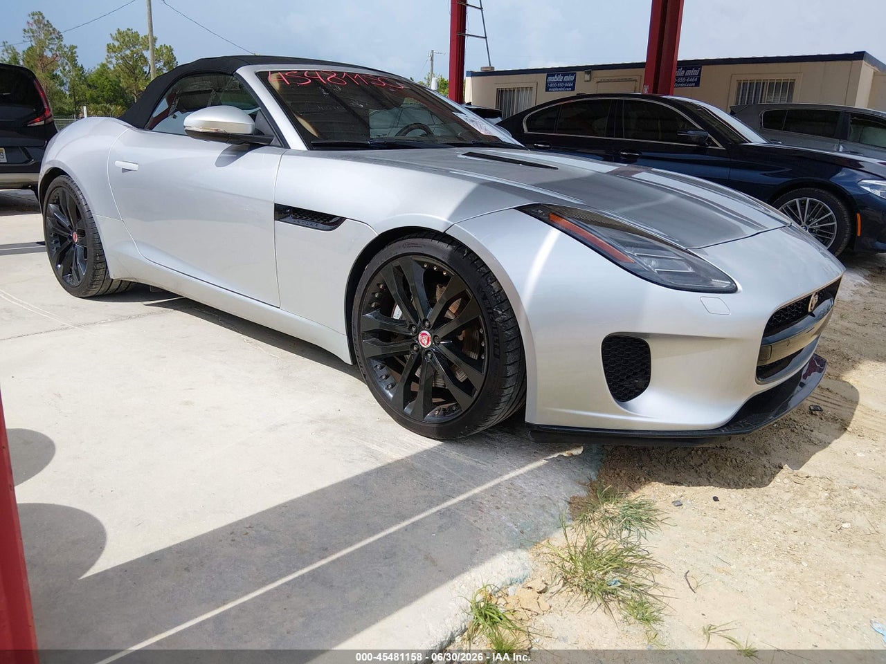 SAJDD5GX2KC****** · 2019 JAGUAR F-TYPE P300