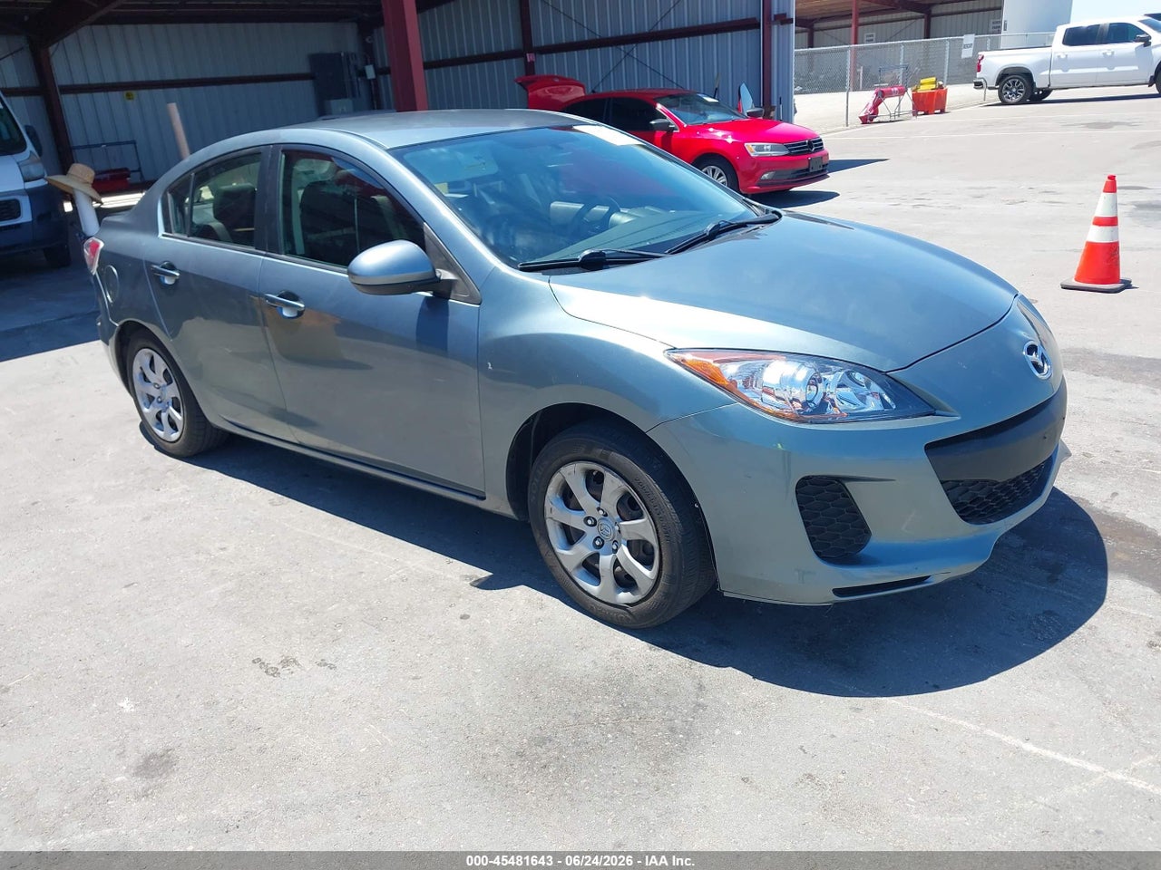 JM1BL1UGXC1****** · 2012 MAZDA MAZDA3 I SPORT