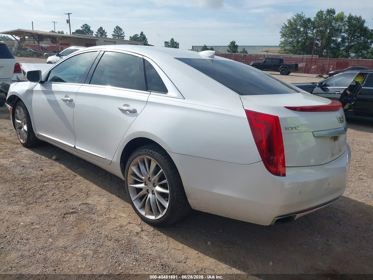 2016 CADILLAC XTS PLATINUM · 3/11