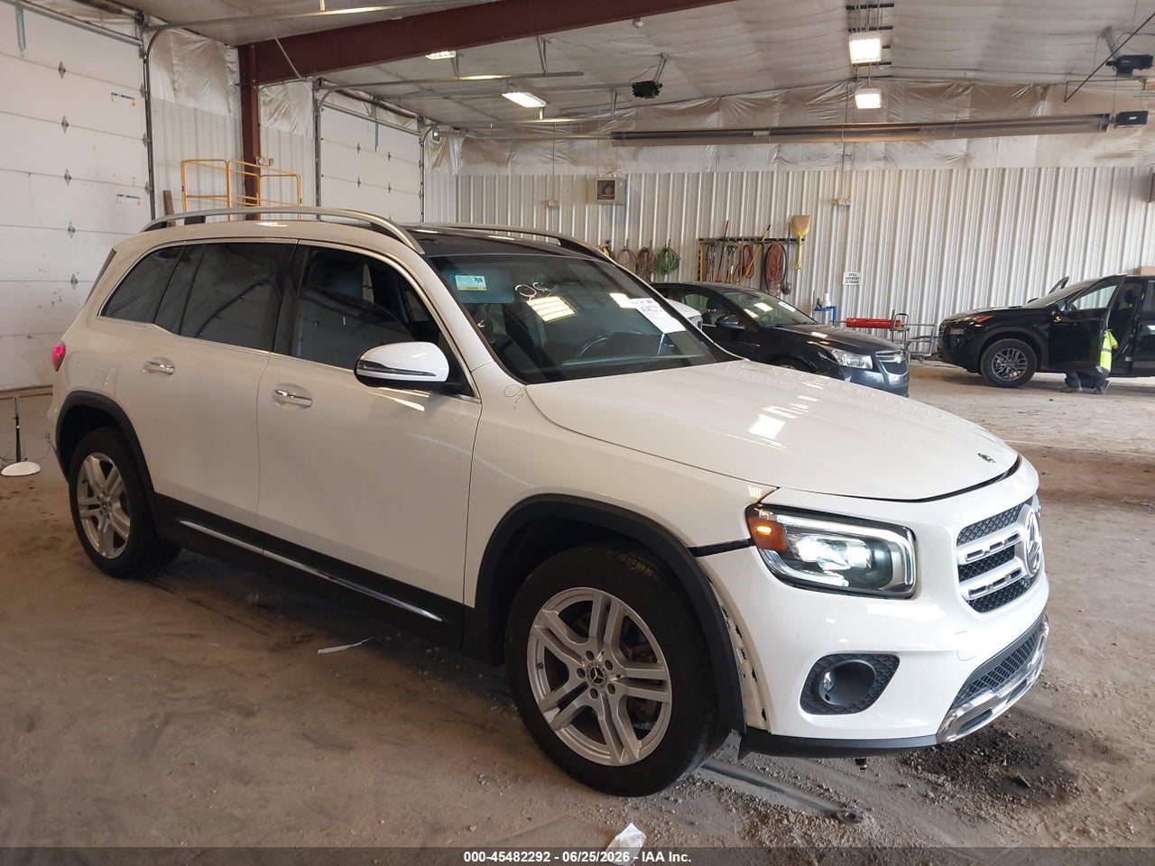 W1N4M4HB2LW****** · 2020 MERCEDES-BENZ GLB 250 4MATIC