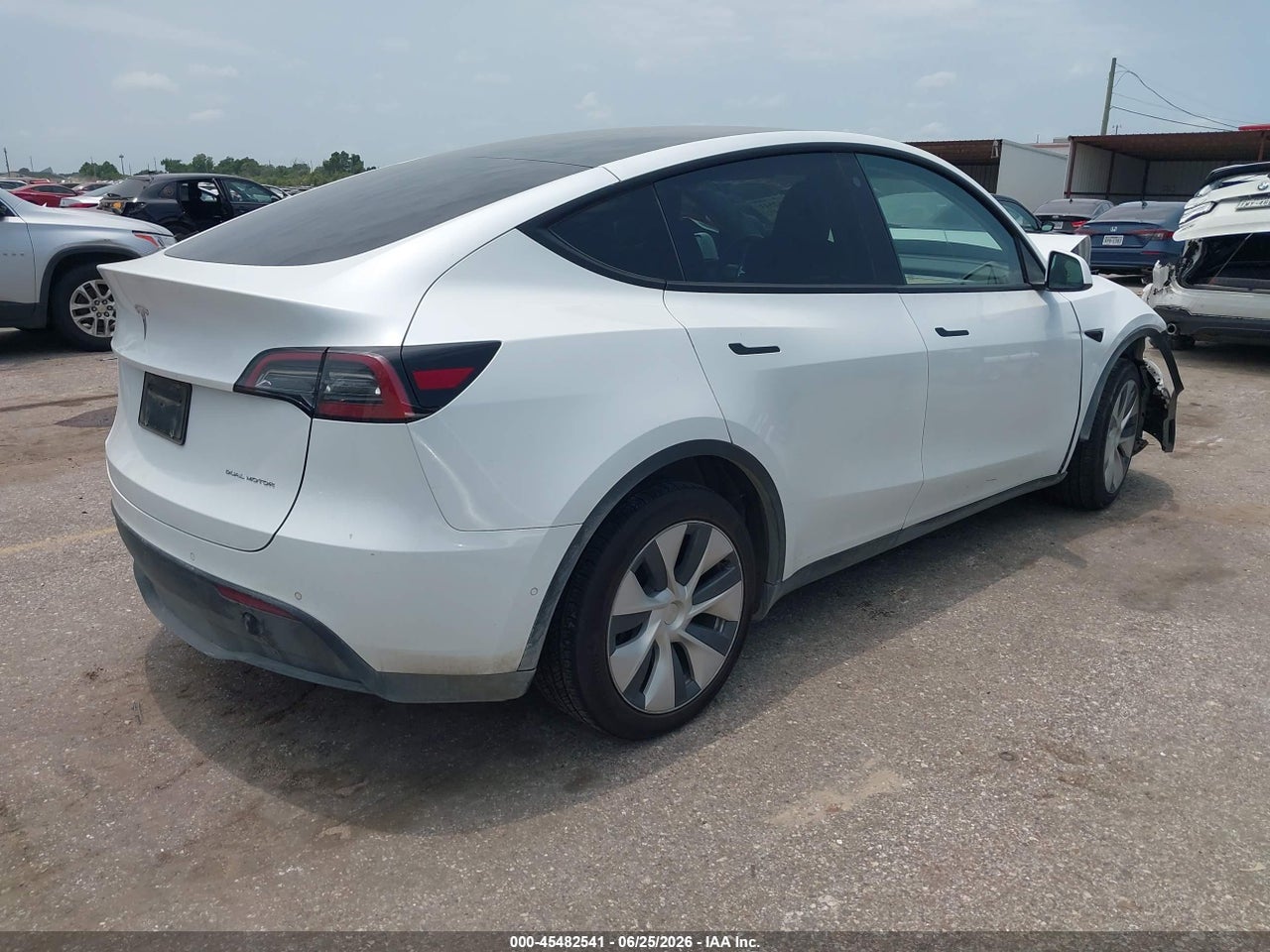 2022 TESLA MODEL Y LONG RANGE DUAL MOTOR ALL-WHEEL DRIVE · 4/9