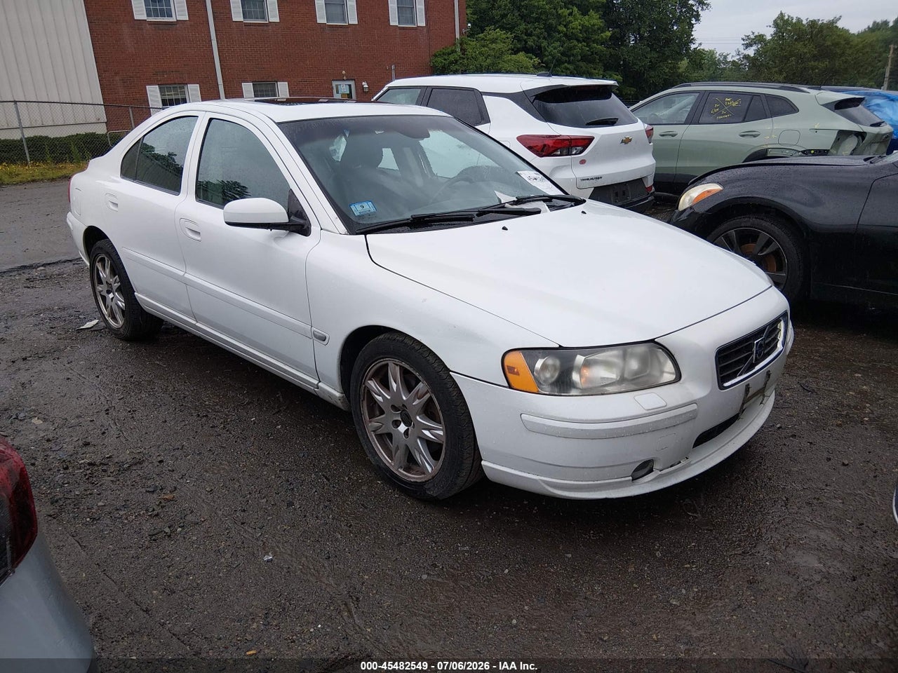 YV1RH592152****** · 2005 VOLVO S60 2.5T A AWD/2.5T A AWD SR