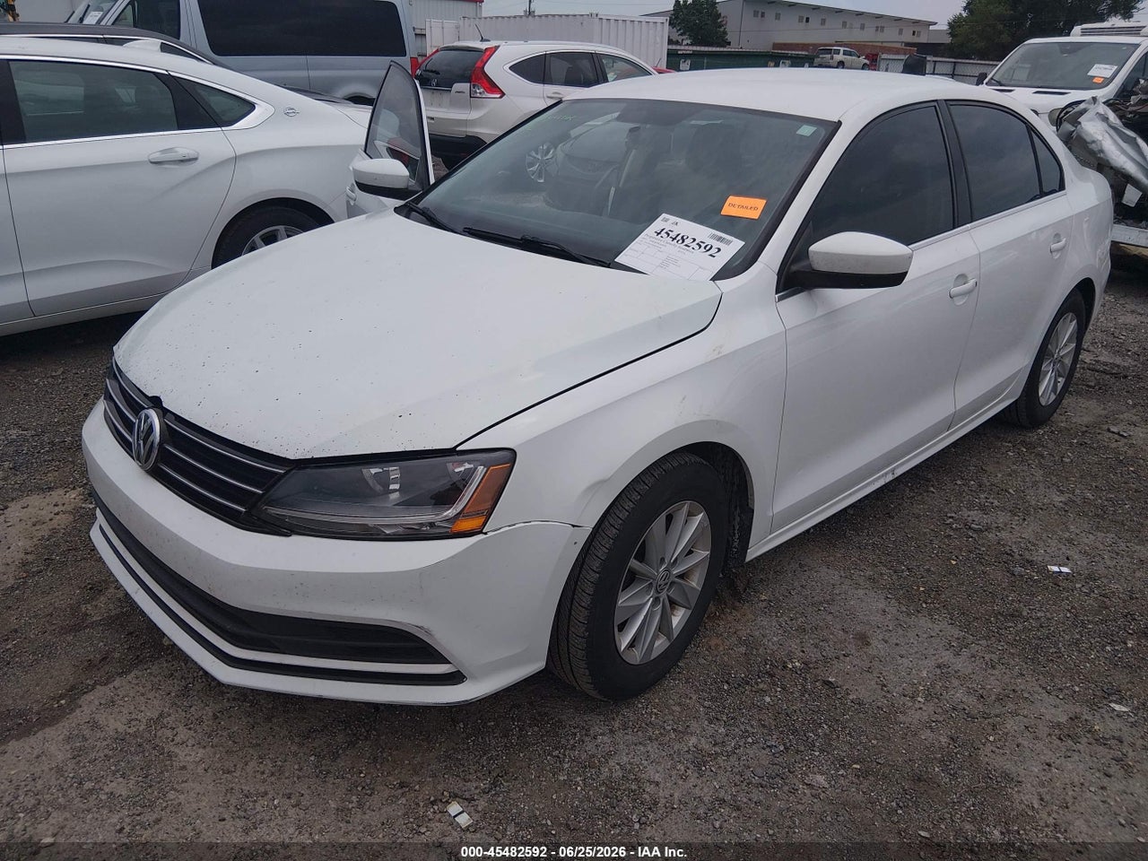 2017 VOLKSWAGEN JETTA 1.4T S · 2/11