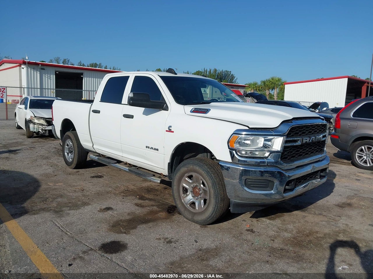3C6UR5CL7LG****** · 2020 RAM 2500 TRADESMAN  4X4 6'4 BOX