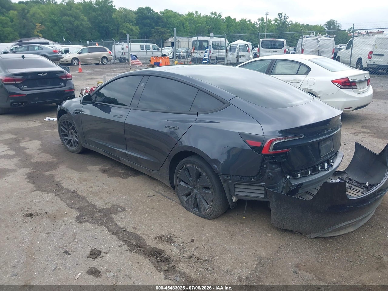 2024 TESLA MODEL 3 LONG RANGE DUAL MOTOR ALL-WHEEL DRIVE/REAR-WHEEL DRIVE · 3/10